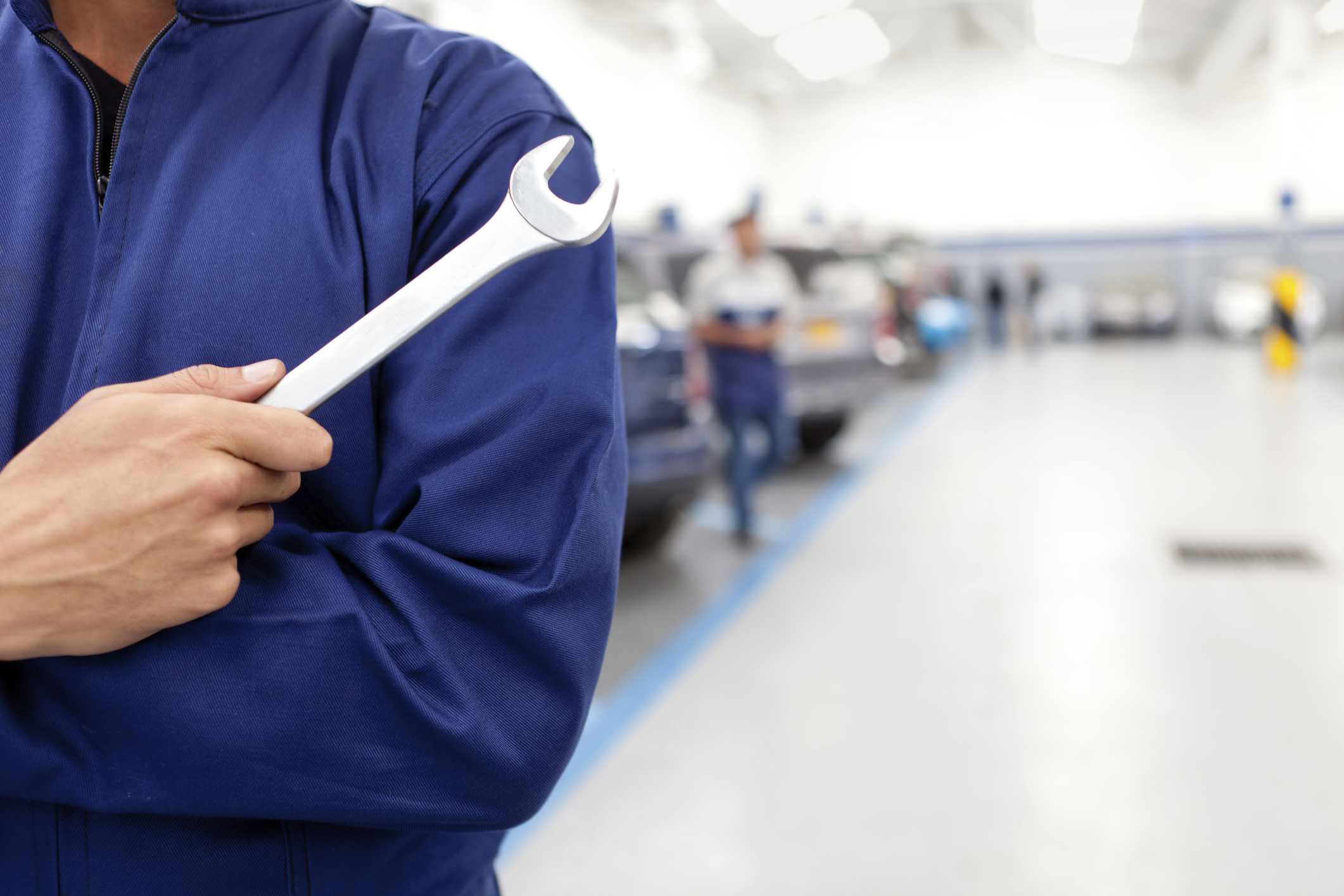 Talleres oficiales o independientes: claves para valorar sus servicios