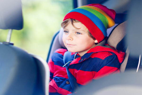 ¿No sabes qué hacer para evitar los mareos de tu hijo?