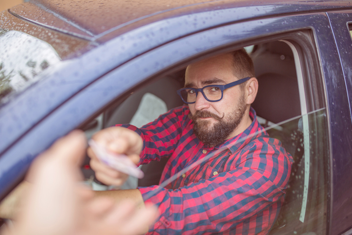 ¿Cómo y cuándo recurrir una multa de tráfico?