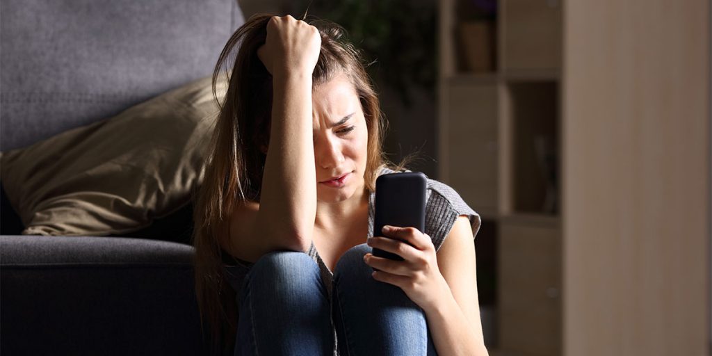 El peligro del <em>smishing</em> y cómo estar protegidos ante los mensajes fraudulentos por SMS