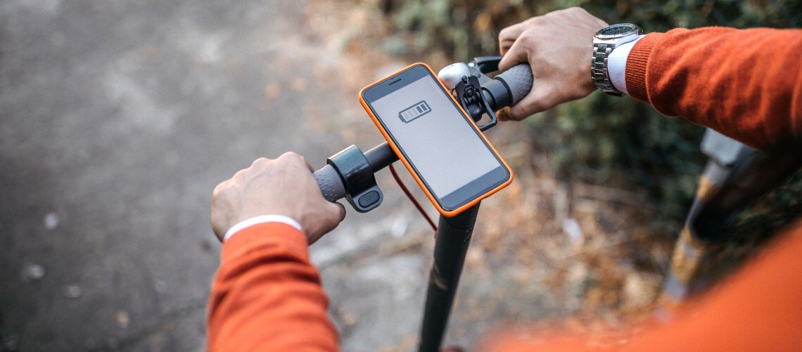 cuanto dura bateria patinete electrico
