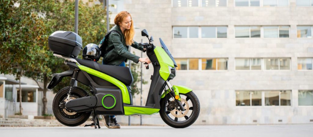 ¿Las motos eléctricas necesitan seguro?