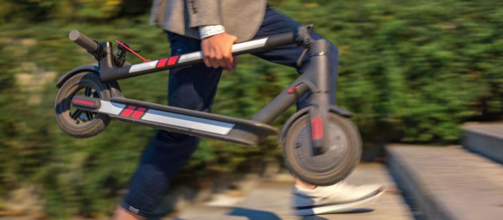 Causas de una posible explosión de un patinete eléctrico