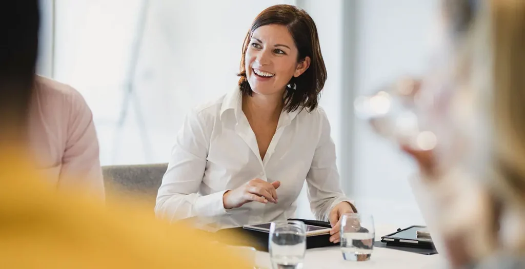 Administrar una sociedad limitada sin ser socio: ¿es posible?