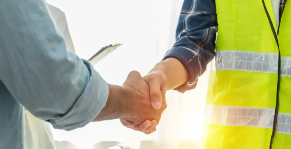 Contratistas y subcontratistas: diferencias y en qué consiste su certificado