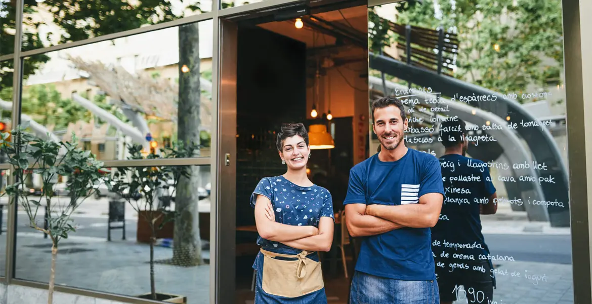 Franquicias: cómo funcionan y cómo montar una
