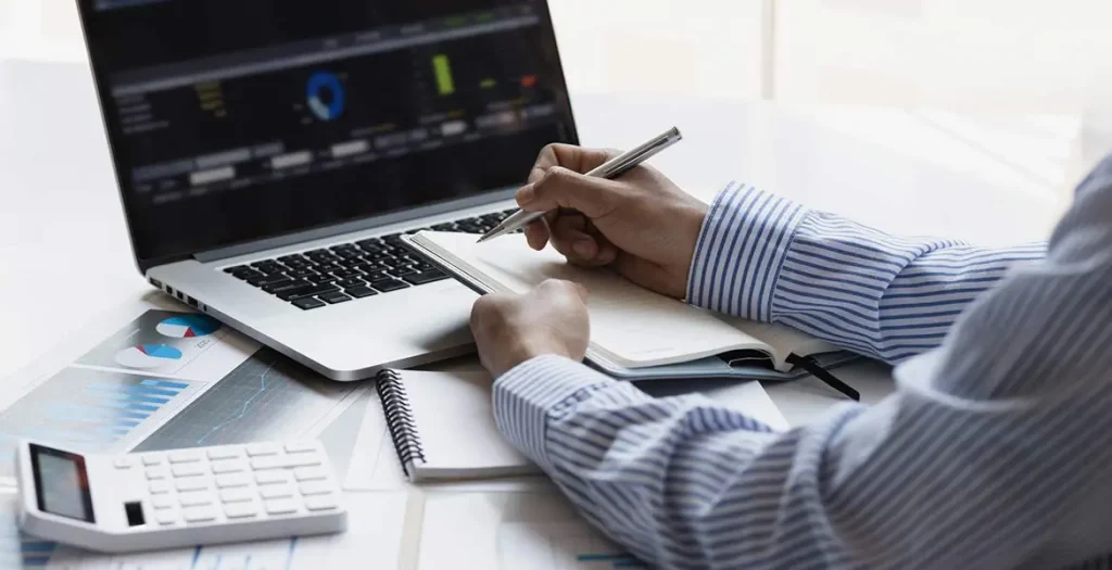 ¿Sabes cómo se calculan los ingresos de explotación?