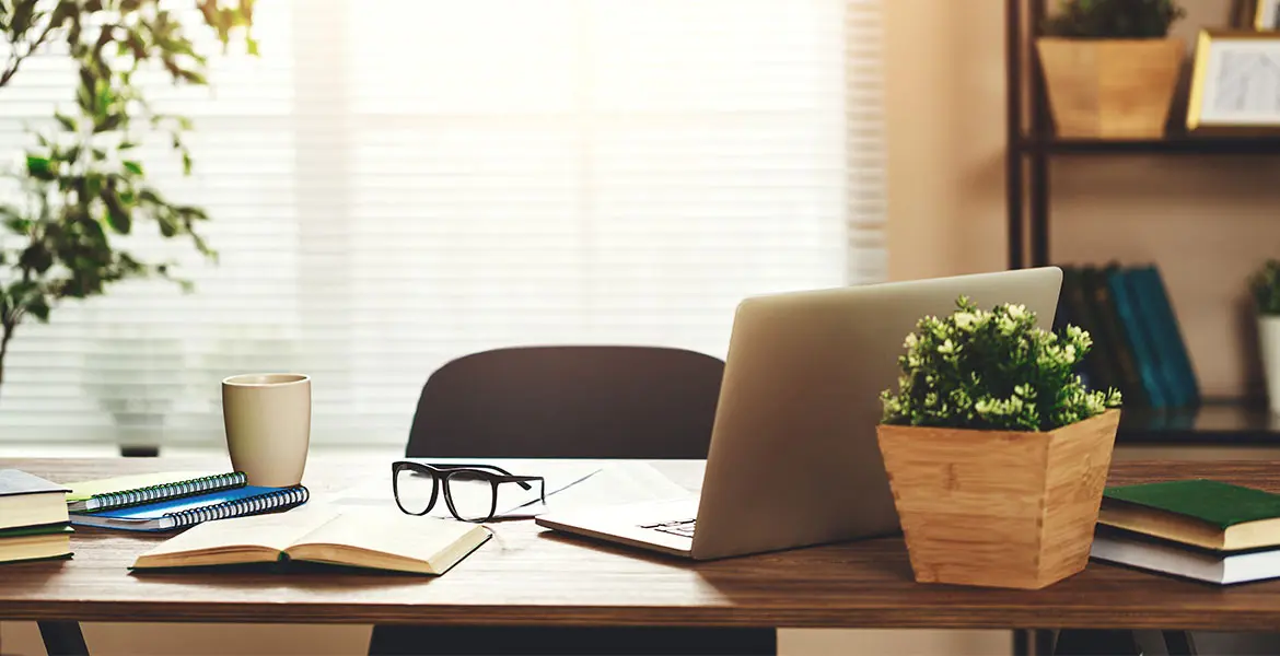 Permiso retribuido recuperable para empresas de actividad no esencial: ¿en qué consiste?