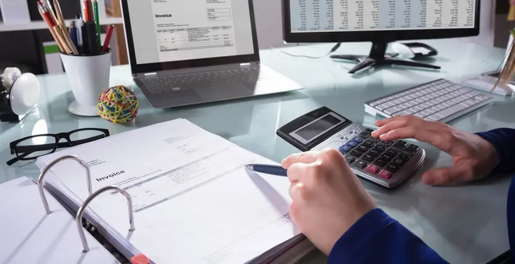 ¿Qué es una factura proforma? ¿Existe algún compromiso al emitir/recibir una?
