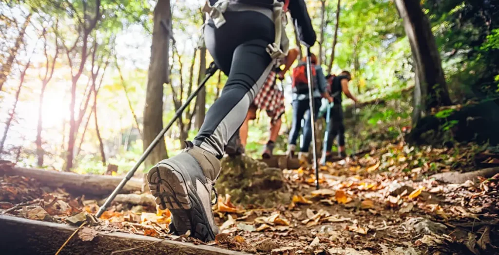 Seguro senderismo: cuándo contratar y qué puede cubrir