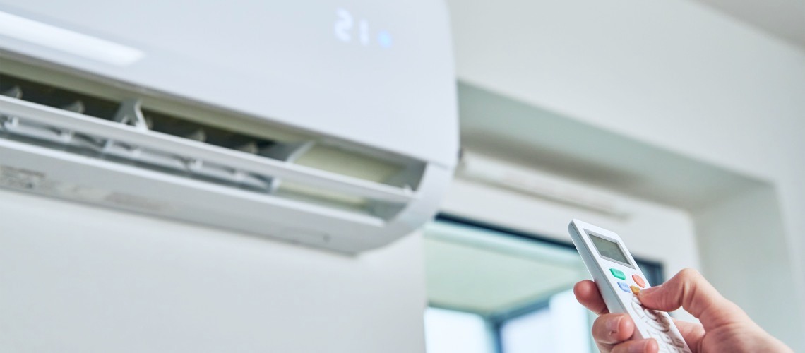 Aire acondicionado fijo o portátil: qué te conviene más