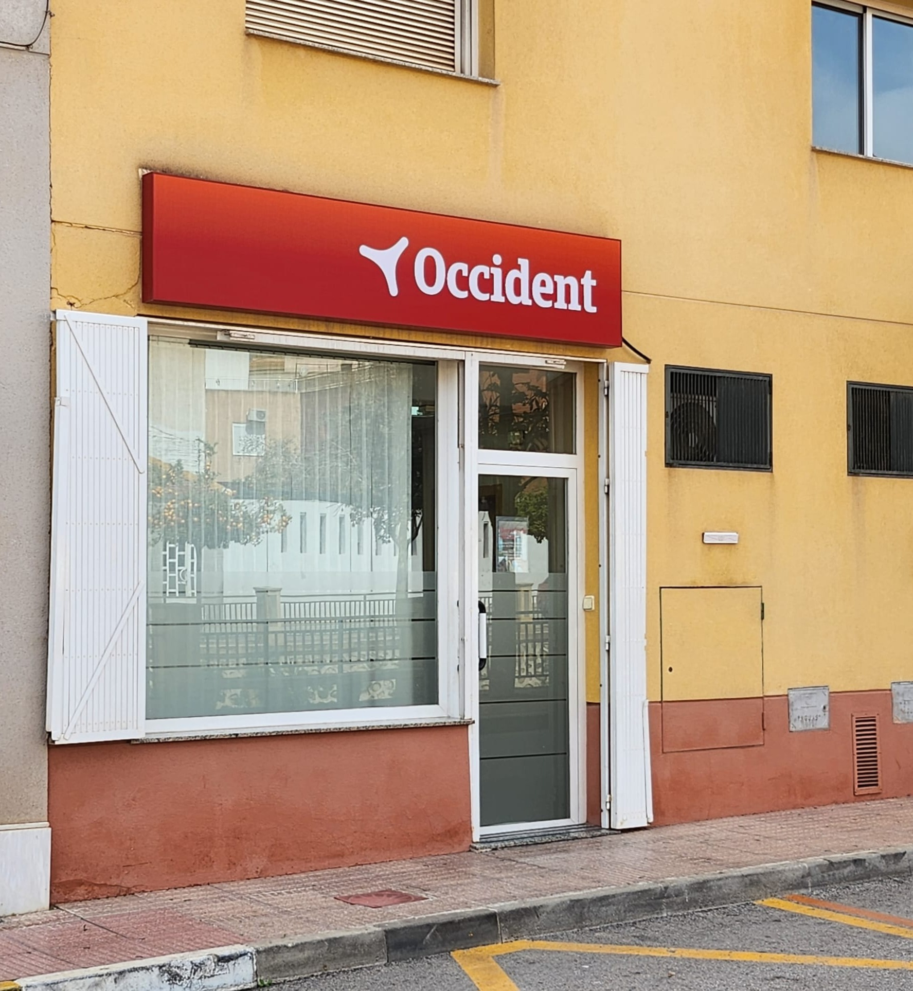 Exclusive Occident agency in Totana Raquel García Cayuela