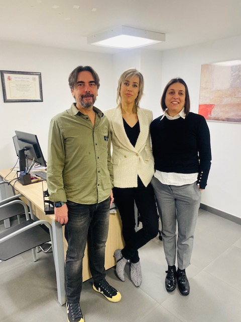 Photo of the team at the agency Occident  Benavente MORALEJO GONZALEZ SEGUROS INTEGRALES, S.L.