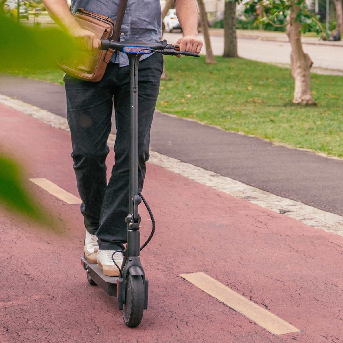 Patinete elektrikoak asegurua